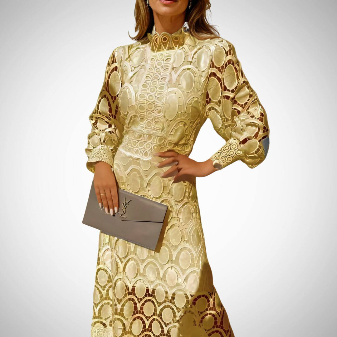 Chloe™ - Flattering Maxi Dress